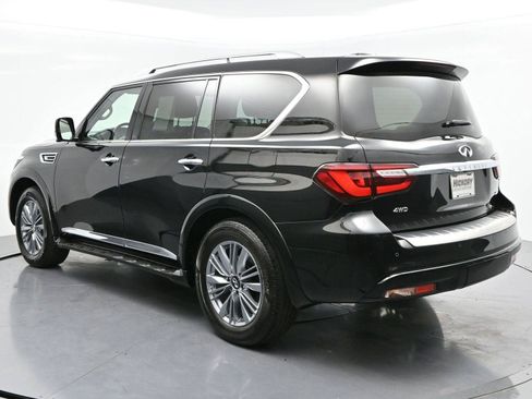 Used 2022 INFINITI QX80 Luxe w/ All-Season Package AWD/4WD image 5
