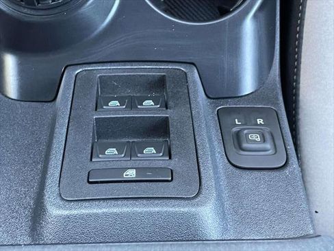 Used 2024 Ford Bronco Big Bend image 29