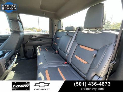 Used 2024 GMC Sierra 2500 AT4 image 25