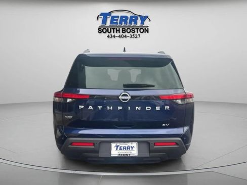 Used 2024 Nissan Pathfinder SV FWD image 4