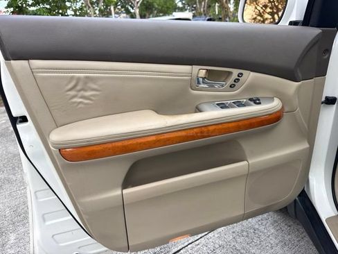 Used 2007 Lexus RX 350 2WD image 25