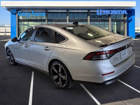 Used 2023 Honda Accord Sport image 3