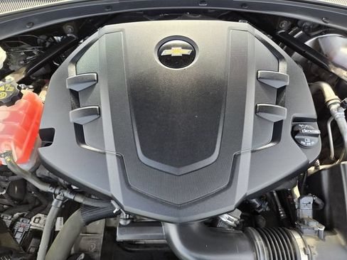 Used 2023 Chevrolet Camaro LT w/ Technology Package RWD image 29
