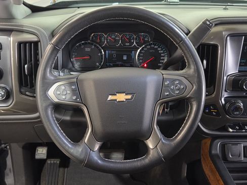Used 2018 Chevrolet Silverado 2500 High Country w/ Duramax Plus Package AWD/4WD image 19