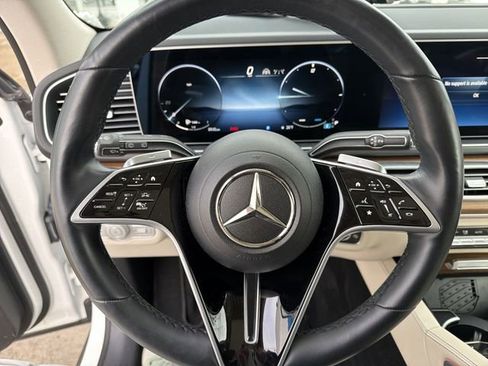 Used 2024 Mercedes-Benz GLE 450 4MATIC image 16