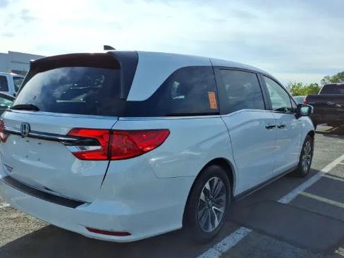 Used 2021 Honda Odyssey EX-L image 2