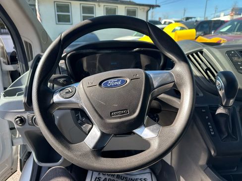 Used 2018 Ford Transit 150 148 Medium Roof RWD image 20