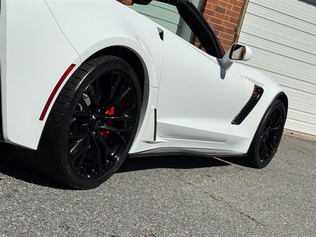 Used 2019 Chevrolet Corvette Z06 RWD image 39