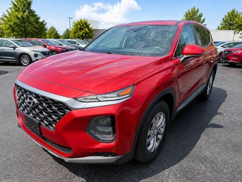 Used 2019 Hyundai Santa Fe SE FWD image 1