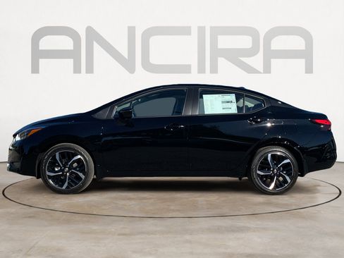 New 2025 Nissan Versa SR w/ Trunk Package image 7