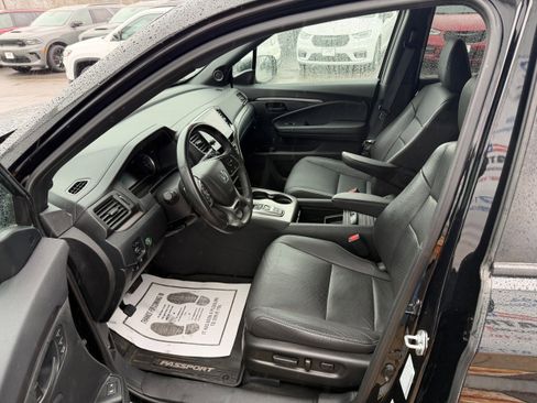 Used 2023 Honda Passport EX-L image 4