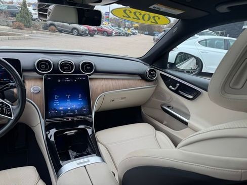 Used 2022 Mercedes-Benz C 300 4MATIC Sedan image 41