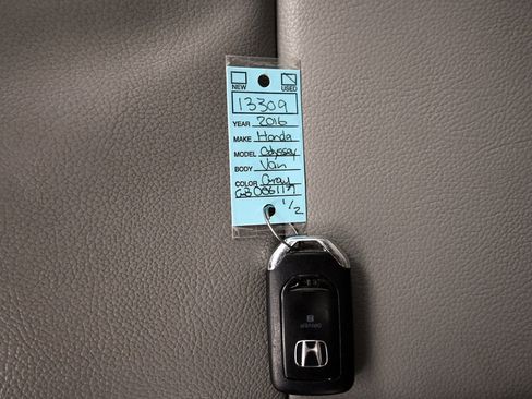 Used 2016 Honda Odyssey Touring Elite image 37