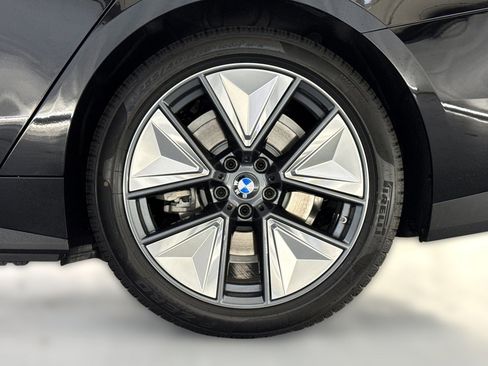 New 2026 BMW i4 eDrive40 w/ Parking Assistance Package image 11