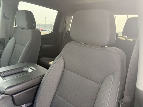 Used 2021 Chevrolet Silverado 1500 LT image 11