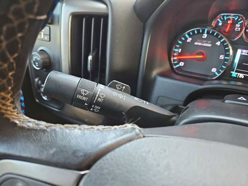 Certified 2018 Chevrolet Silverado 1500 LT w/ All Star Edition image 26