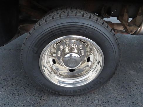 Used 2016 RAM 5500 Tradesman image 14