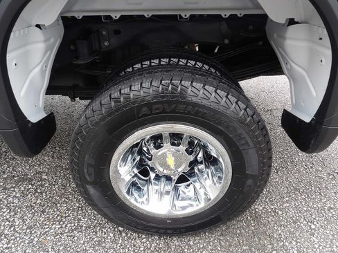 Used 2024 GMC Sierra 3500 Denali Ultimate AWD/4WD image 54