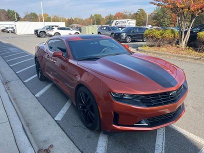Used 2023 Chevrolet Camaro LT w/ Design Package 2
