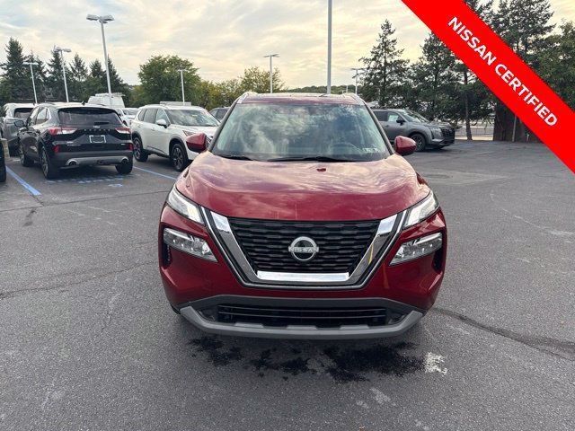 Certified 2023 Nissan Rogue SV w/ SV Premium B Package AWD/4WD image 3