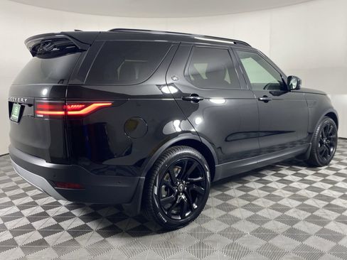 Used 2025 Land Rover Discovery S AWD/4WD image 7