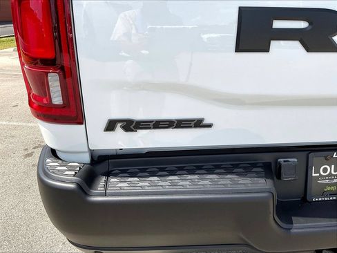 Used 2025 RAM 2500 Rebel w/ Rebel Level 2 Equipment Group AWD/4WD image 28