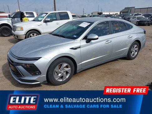 Used 2025 Hyundai Sonata SE image 4