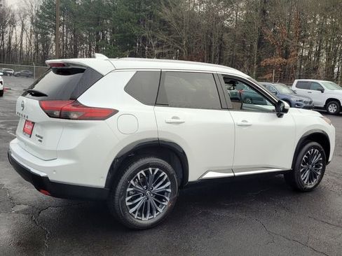 New 2026 Nissan Rogue Platinum w/ Platinum Premium Package AWD/4WD image 3