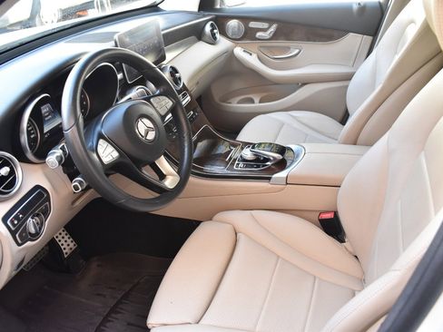 Used 2017 Mercedes-Benz GLC 300 4MATIC image 12