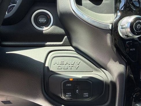 New 2026 RAM 2500 Big Horn AWD/4WD image 15