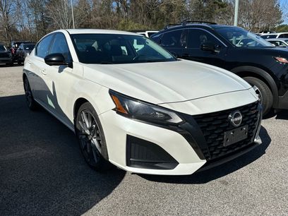 Certified 2023 Nissan Altima 2.0 SR