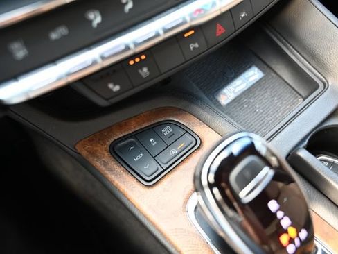 Used 2023 Cadillac CT5 Premium Luxury RWD image 18