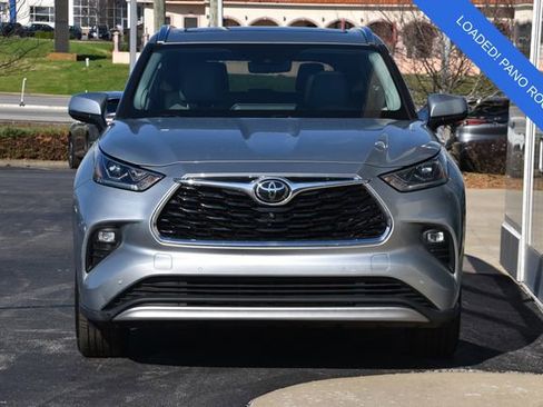Used 2021 Toyota Highlander Platinum AWD/4WD image 13