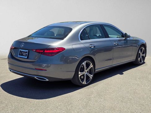 Used 2024 Mercedes-Benz C 300 Sedan image 4