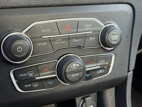 Used 2023 Dodge Charger GT image 27