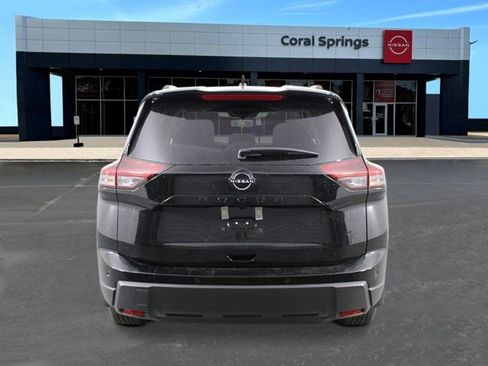 New 2026 Nissan Rogue Dark Armor image 4