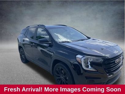Used 2022 GMC Terrain SLE w/ Driver Convenience Package