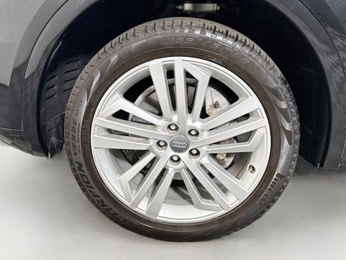 Used 2018 Audi Q5 2.0T Premium Plus w/ Premium Plus Package AWD/4WD image 38