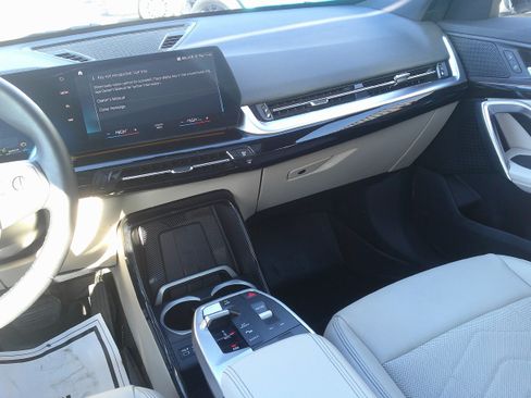 Used 2023 BMW X1 xDrive28i image 25