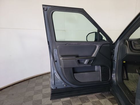 Used 2022 Rivian R1T Adventure AWD/4WD image 16