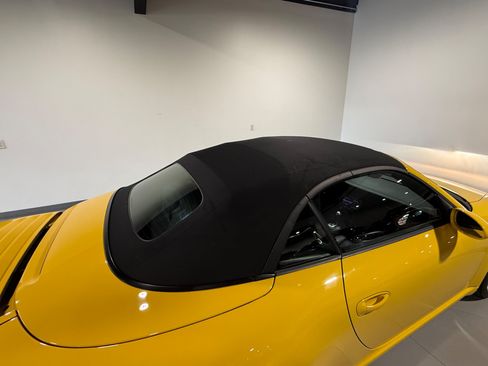 Used 2006 Porsche 911 Carrera RWD image 54