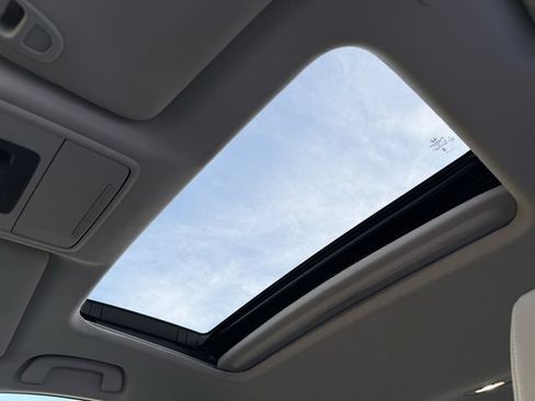 Used 2024 Honda Accord EX image 23