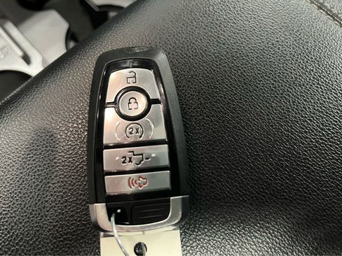 Used 2023 Ford F350 Lariat w/ Lariat Ultimate Package image 37