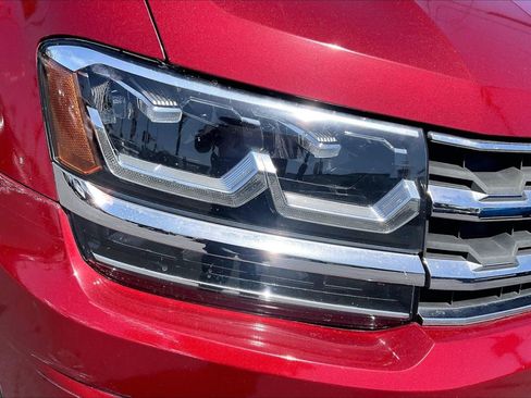 Used 2018 Volkswagen Atlas S FWD image 30