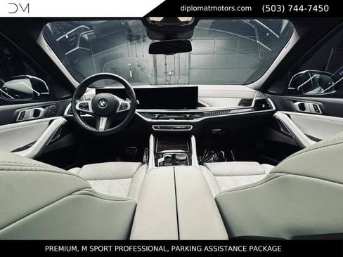 Used 2025 BMW X6 xDrive40i w/ Premium Package AWD/4WD image 42