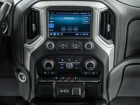 Used 2021 Chevrolet Silverado 1500 LT Trail Boss w/ Bed Protection Package image 23