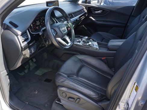 Used 2017 Audi Q7 3.0T Premium Plus w/ Premium Plus Package image 13