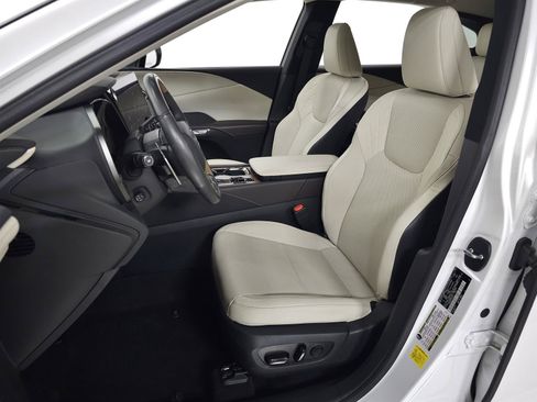 Used 2023 Lexus RX 350 Premium w/ Cold Area Package AWD/4WD image 18