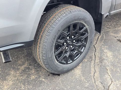 New 2026 Chevrolet Colorado W/T w/ WT Custom Package image 9