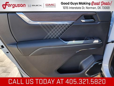 New 2026 GMC Acadia Denali w/ Super Cruise Package FWD image 46